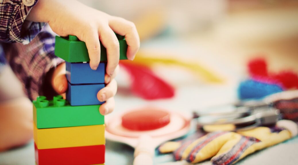 <strong>Little Tikes tager legene til nye højder med legetøj til småbørn!</strong>